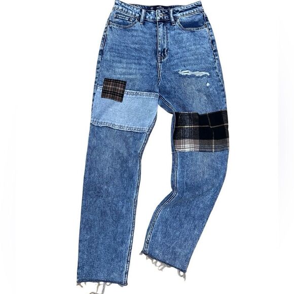 Hollister Denim - Hollister High Rise Patchwork High Rise Mom Jeans Size 23